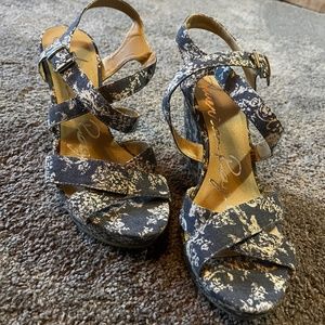 American Rag Denim size 10 heels